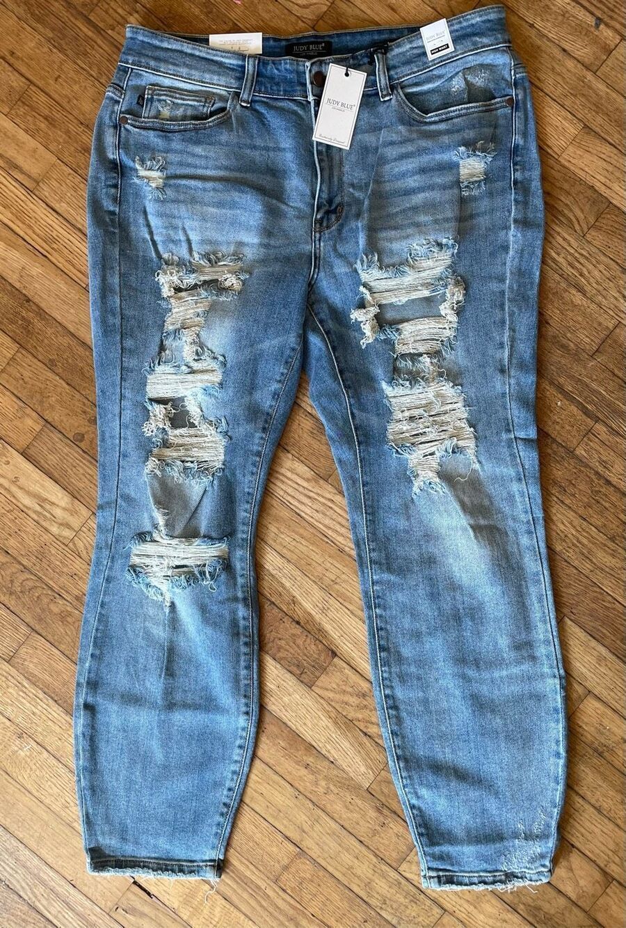 Judy Blue 16W Boyfriend Fit High Waist Distressed Jeans New